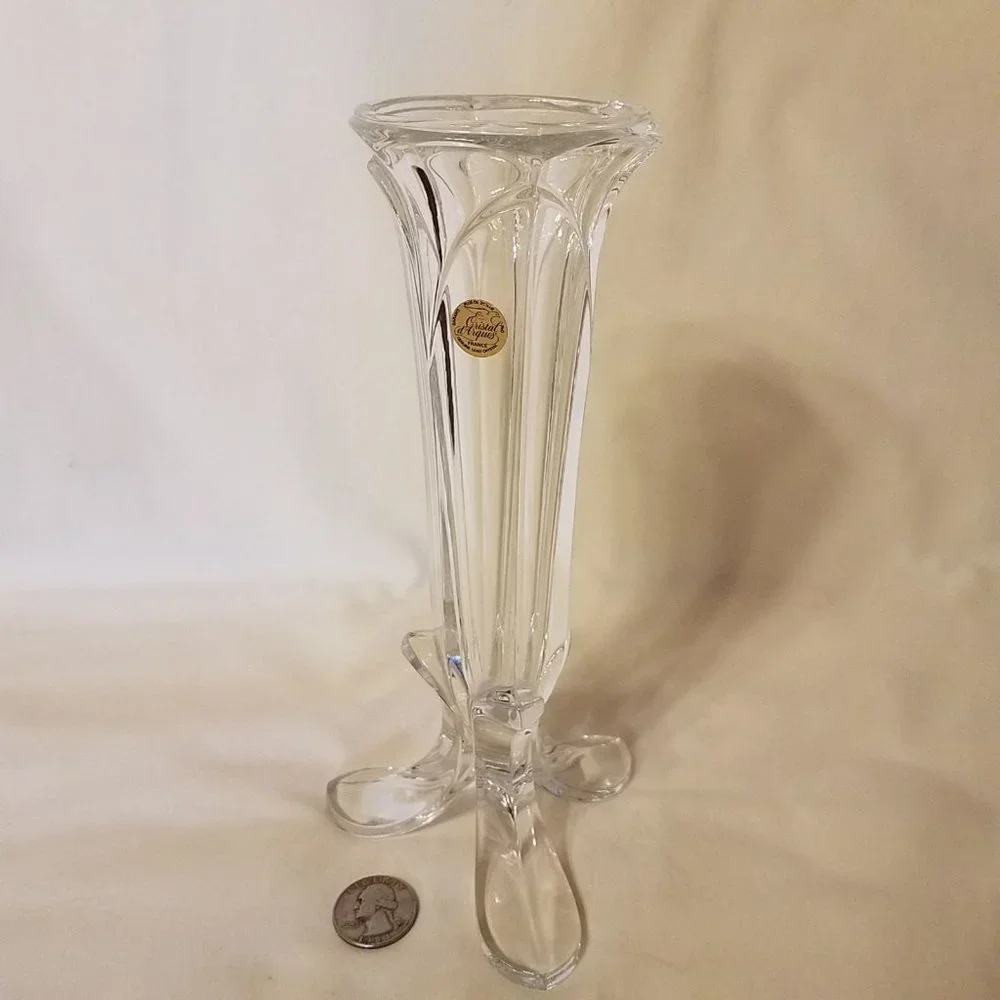 Cristal d'Arques Lead Crystal Footed Bud Vase Vintage Petal Details EUC‎
